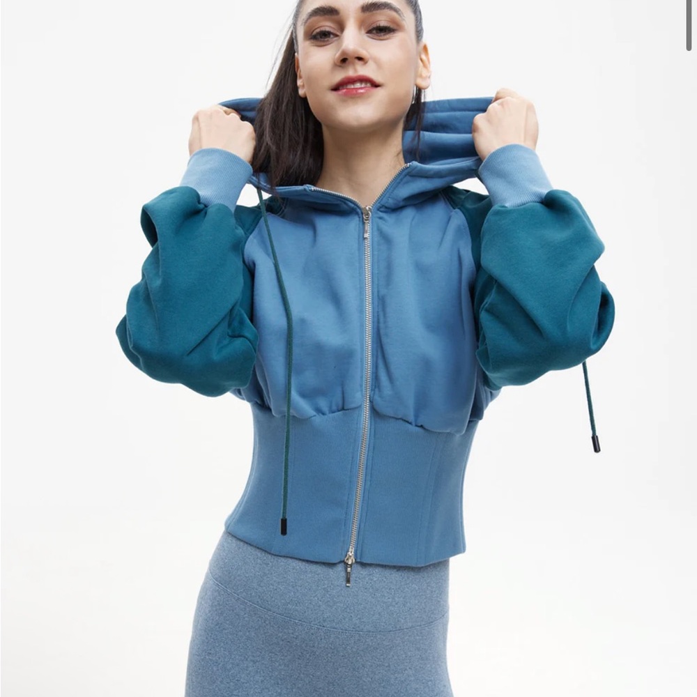 NWOT LIT - REBOUNCE CORSET JACKET IN BLUE AND TURQUOISE